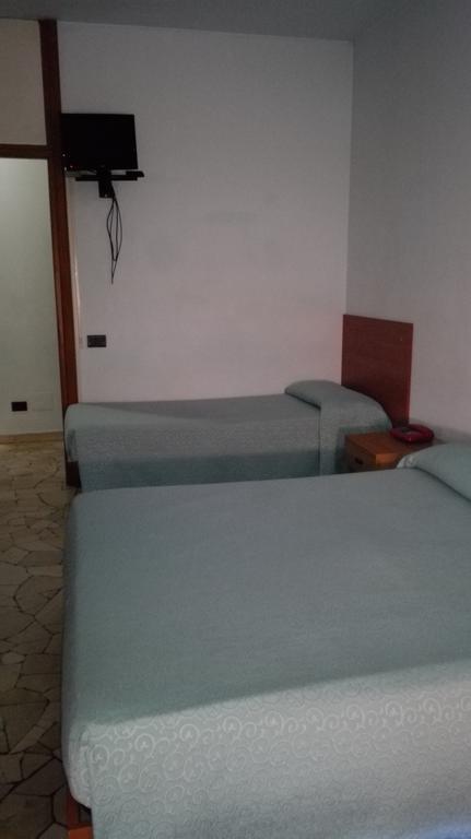 Hotel Mira Varese Pokoj fotografie